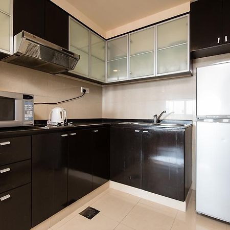 New Town Resort Suites At Pyramid Tower Subang Jaya Exteriör bild