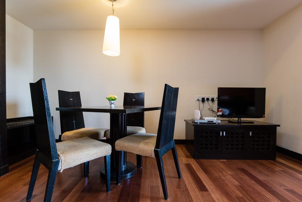 New Town Resort Suites At Pyramid Tower Subang Jaya Exteriör bild